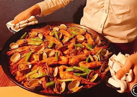 大人数もOKパーティーコースへ