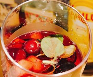ごろごろフルーツサングリア